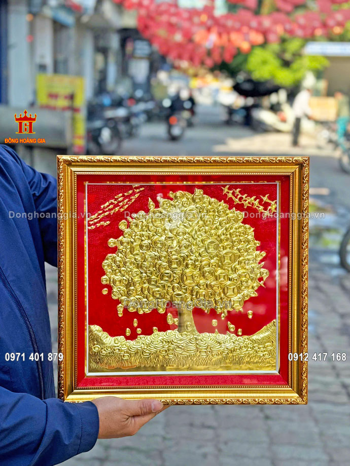 Bức tranh được nghệ nhân của chúng tôi chế tác hoàn toàn thủ công truyền thống